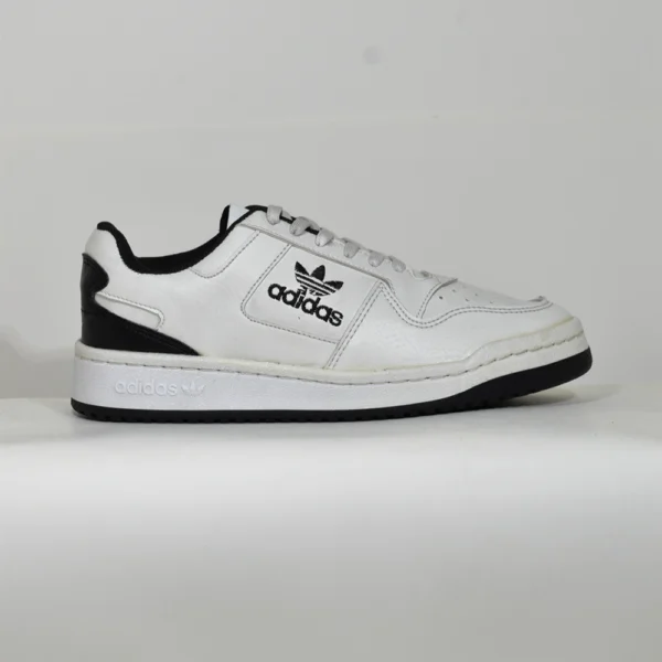 Centennial 85 – Blanco Negro