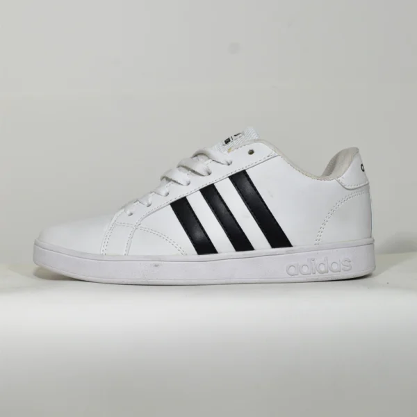Adidas Court – Blanco Negro