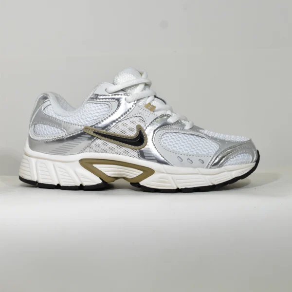 Nike V5 – Café