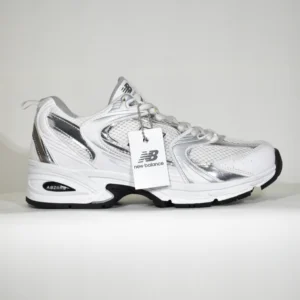 New Balance 530 – Blanco Plata