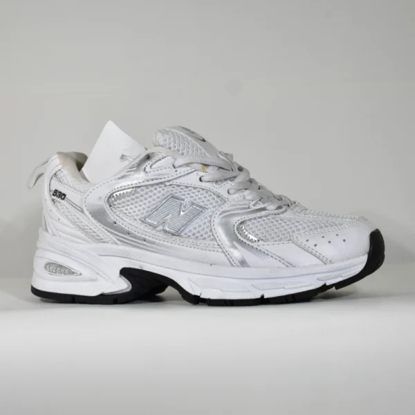 New Balance 530 – Blanco Plata Eco