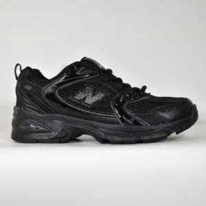 New Balance 530 – Negro Total