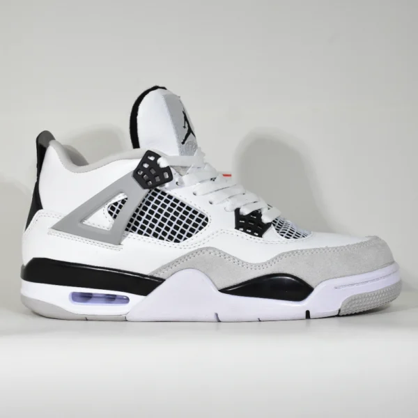 Jordan 4 – Cemento