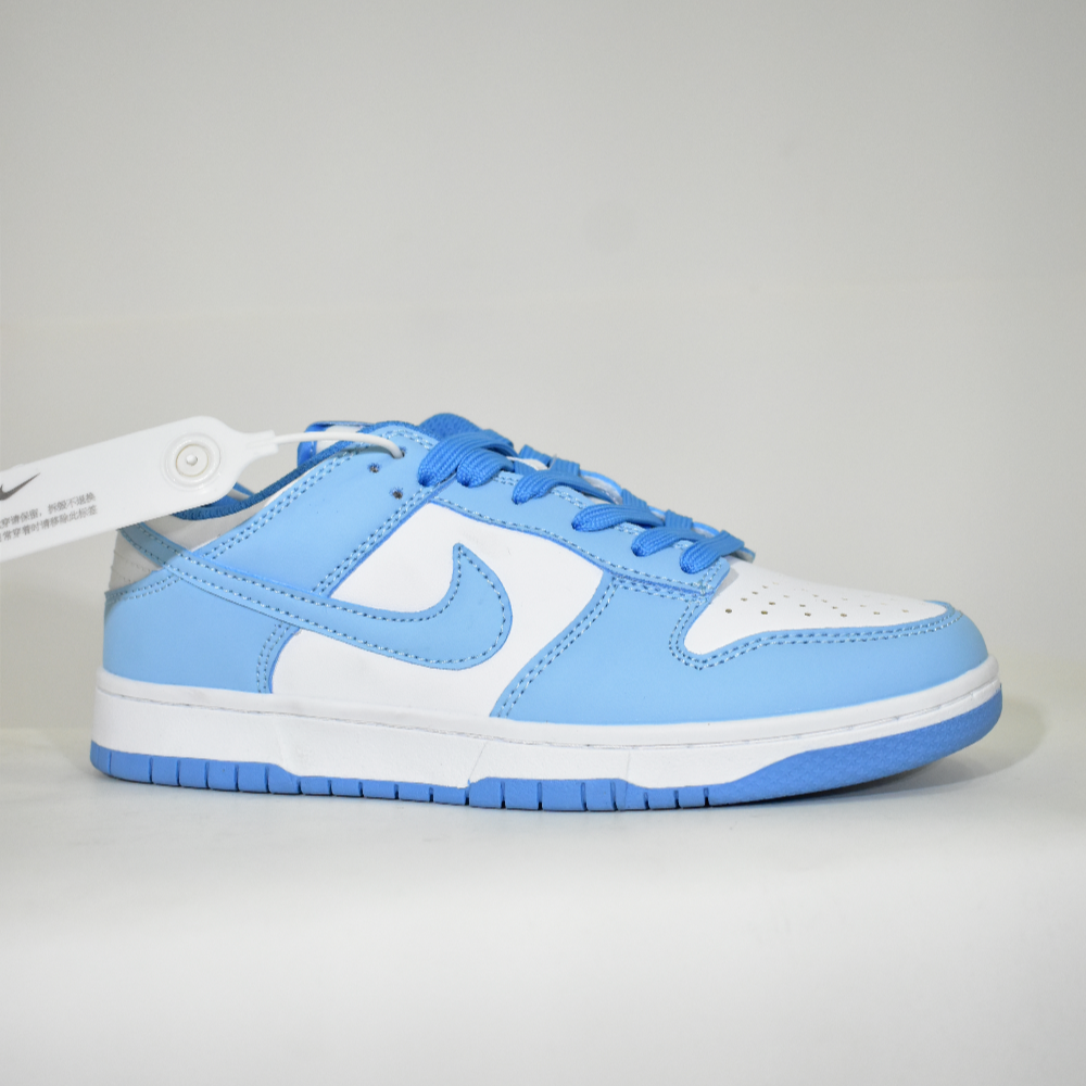 Nike Dunk - Celeste Claro