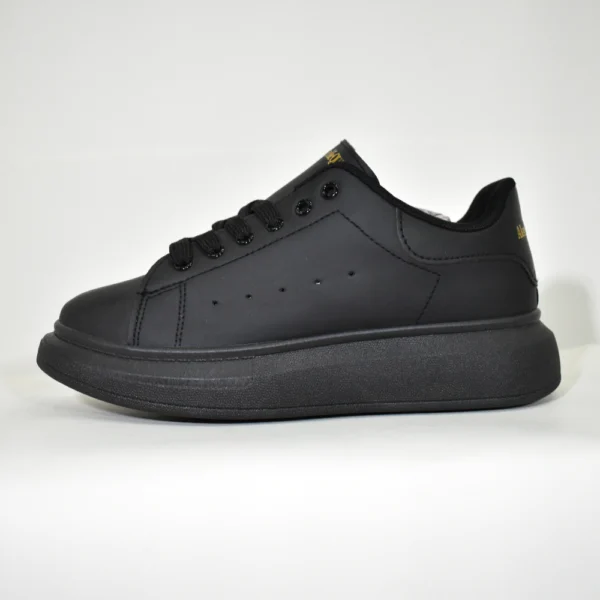 Alexander McQueen – Negro Total