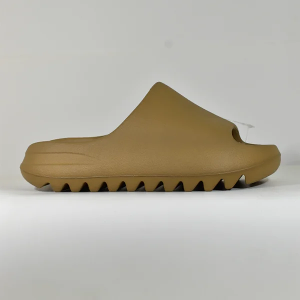 Yeezy Slide – Café