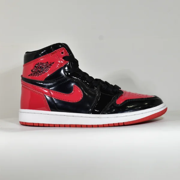 Jordan 1 – Rojo Charol