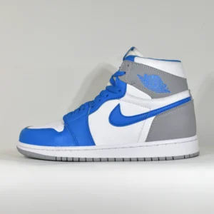 Jordan 1 – Blanco Gris Celeste
