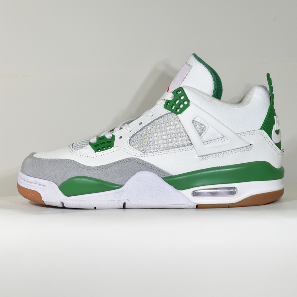 Jordan 4 SB - Verde Pino