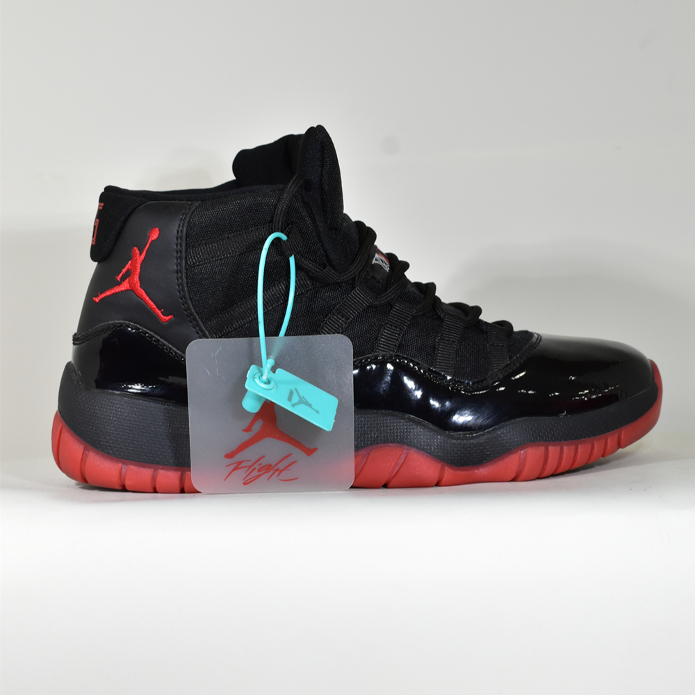 Jordan 11 - Negro Rojo