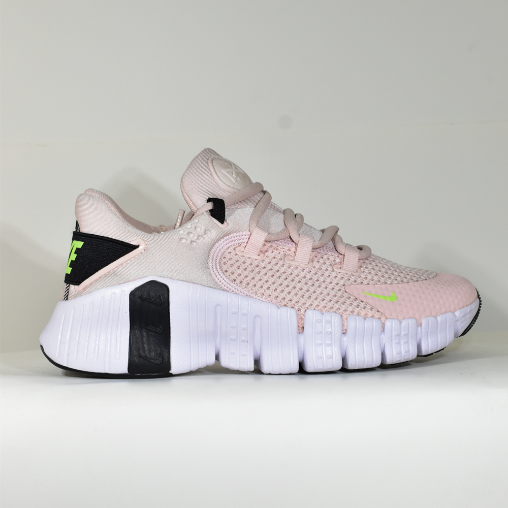 Nike Metkon - Rosa Pastel