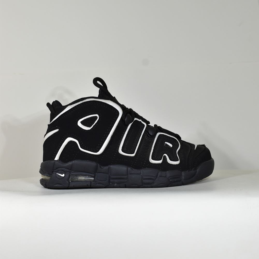 Nike Up Tempo - Negro Blanco