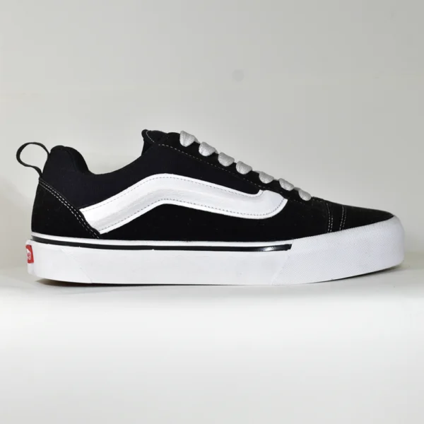 Vans Knu Skool – Negro Blanco